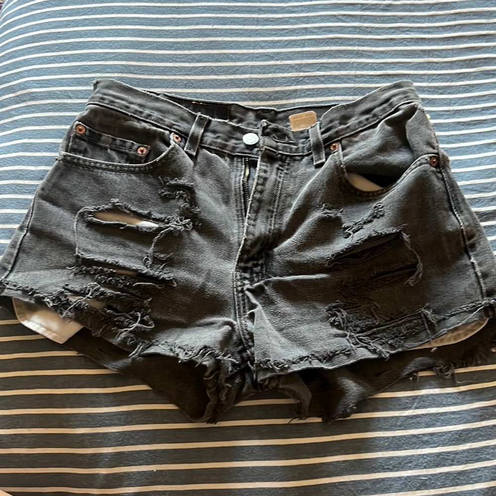 Levis distressed shorts